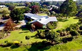 Melbourne Garden Bed And Breakfast